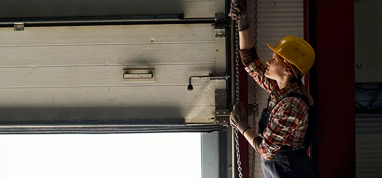 Addressing Common Garage Door Stoppage Issues in Grants Pass, OR